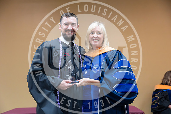 ULM Nursing Pining and Hooding
