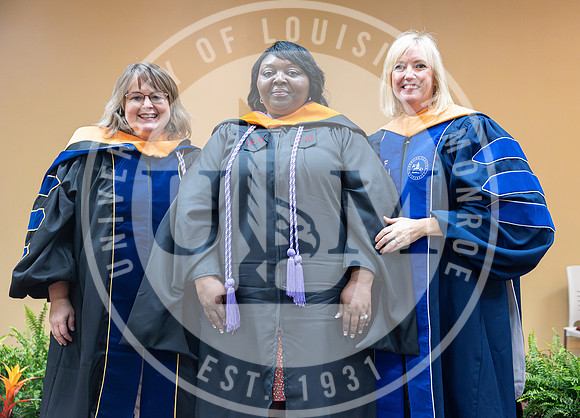 ULM Nursing Pining and Hooding